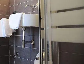 ** فندق Nettuno B&B كاتانيا إيطاليا