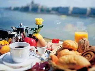 Nettuno B&B كاتانيا فندق